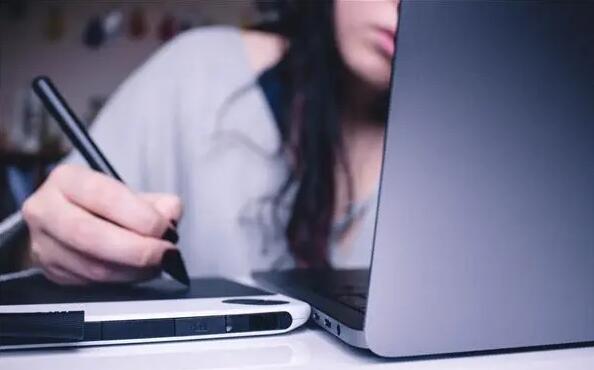 豆包要收费了，你还会继续使用吗？(图1)