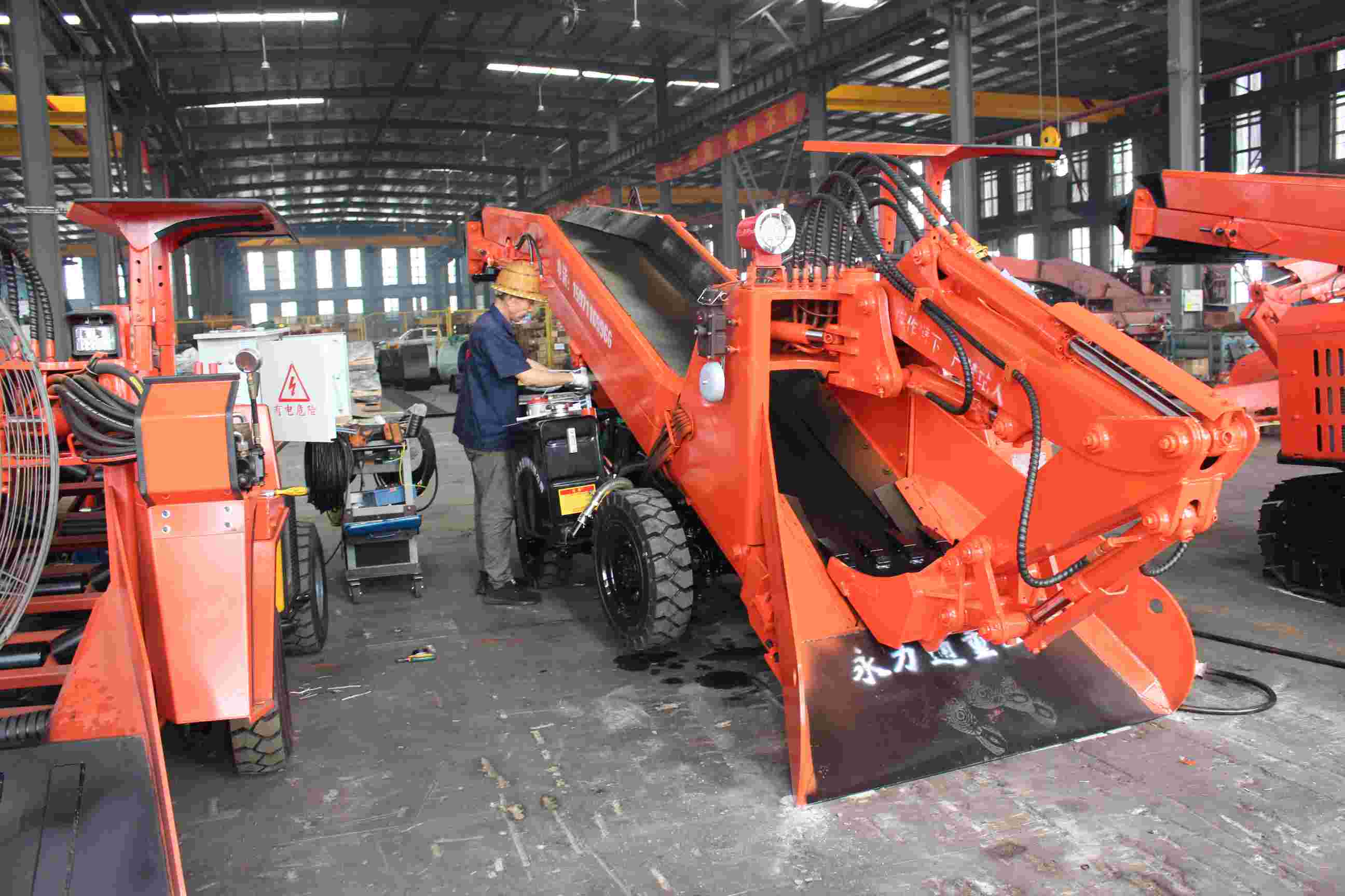 心情低落时发朋友圈,这些句子道尽心中苦涩愁闷(图1) 心情低落时发朋友圈,这些句子道尽心中苦涩愁闷(图1)